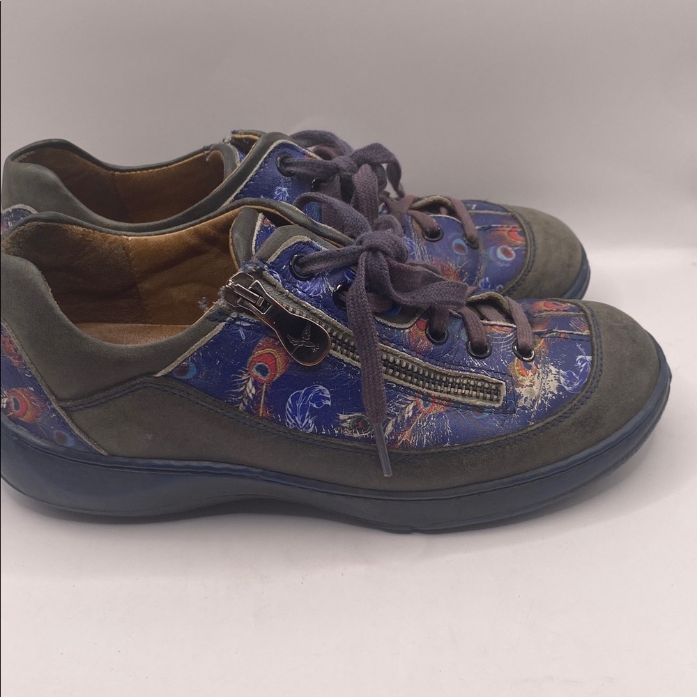 Portofino Peacock Feather Leather Side Zip Sneakers Made in Spain Women’s 6.5 - Picture 5 of 8